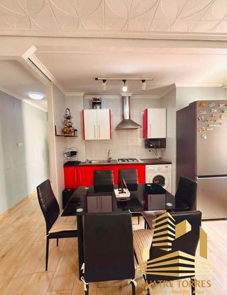 Piso en venta en La Torre en Valencia