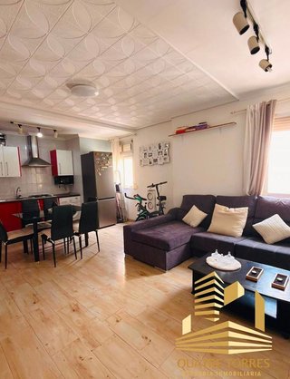 Piso en venta en La Torre en Valencia