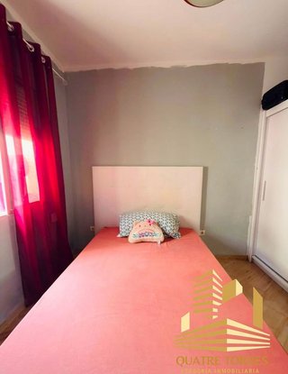 Piso en venta en La Torre en Valencia