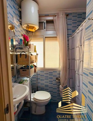 Piso en venta en La Torre en Valencia