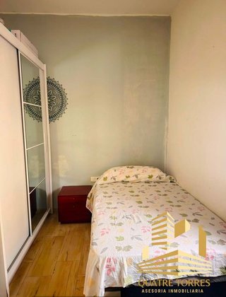 Piso en venta en La Torre en Valencia