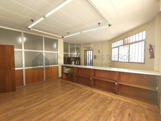 Local comercial en venta en Sax