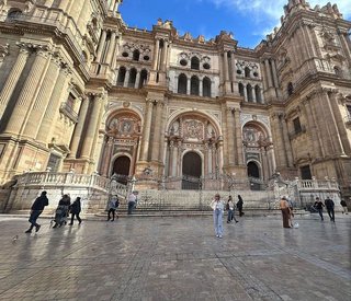 Piso en venta en La Goleta - San Felipe Neri en Málaga