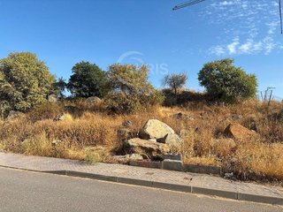 Terreno en venta en Argés