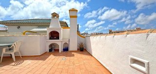 Casa adosada en venta en La Siesta - El Salado - Torreta en Torrevieja
