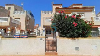 Casa en venta en La Siesta - El Salado - Torreta en Torrevieja