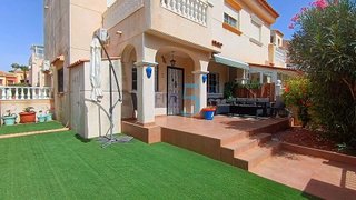 Casa en venta en La Siesta - El Salado - Torreta en Torrevieja