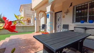 Casa en venta en La Siesta - El Salado - Torreta en Torrevieja