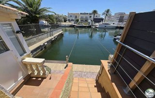 Piso en venta en Empuriabrava en Castelló d´Empúries