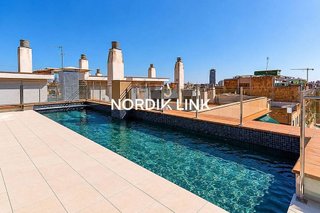 Piso en venta en El Raval en Barcelona
