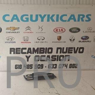 REJILLA DERECHA PARAGOLPES DELANTERO NISSAN MICRA
