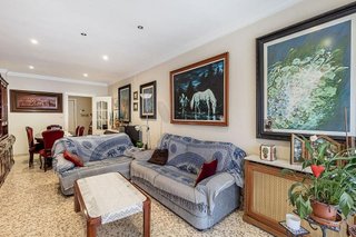 Piso en venta en Cervantes en Granada