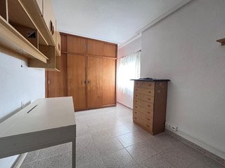 Piso en venta en Los Ángeles en Alicante