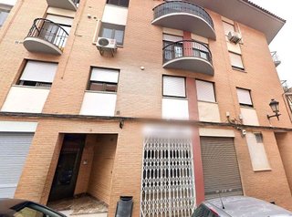 Piso en venta en Yecla