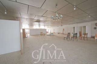 Local comercial en venta en Tomelloso