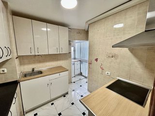 Piso en venta en Reyes Católicos en Alcalá de Henares
