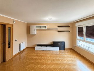 Piso en venta en Torres de la Alameda