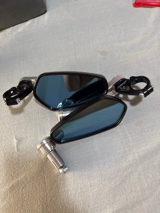 Specchietti Retrovisori Moto in Alluminio
