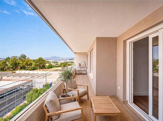 Piso en venta en Nueva Andalucía centro en Marbella