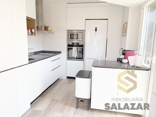 Piso en venta en Atxuri en Bilbao