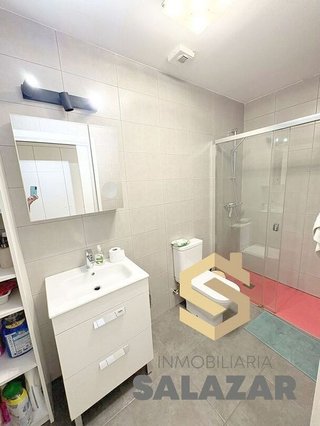 Piso en venta en Atxuri en Bilbao