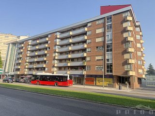 Piso en venta en Plaza España - Villa Pilar - Reyes Católicos - Vadillos en Burgos