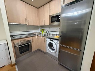 Piso en venta en Numancia en Madrid