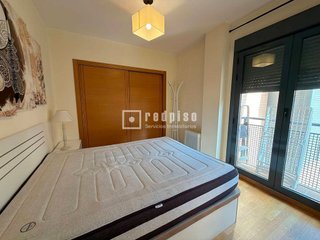Piso en venta en Numancia en Madrid