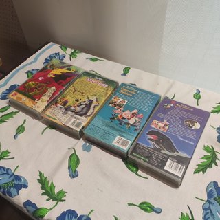 Lote 4 Películas VHS Walt Disney en Francès