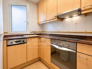 Piso en venta en Castell (Es)
