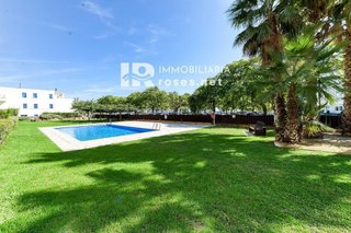 Piso en venta en Salatar en Roses