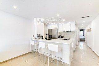 Piso en venta en Salatar en Roses