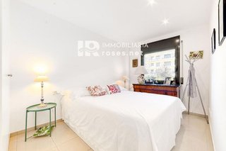 Piso en venta en Salatar en Roses