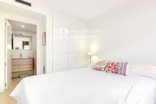 Piso en venta en Salatar en Roses
