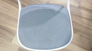 Silla giratoria IKEA ÖRFJÄLL blanca y gris