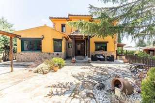 Chalet en venta en Alpedrete