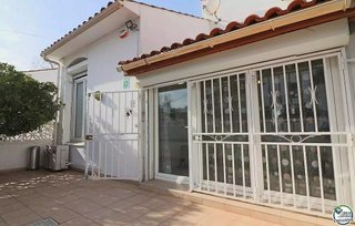 Chalet en venta en Empuriabrava en Castelló d´Empúries