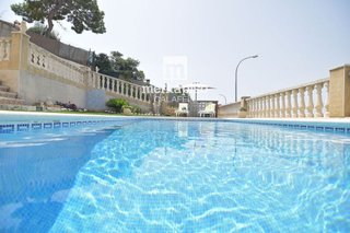 Casa adosada en venta en Eixample Residencial en Roda de Barà