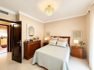 Casa adosada en venta en Teatinos en Málaga