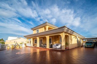 Casa en venta en Nueva Torrevieja - Aguas Nuevas en Torrevieja