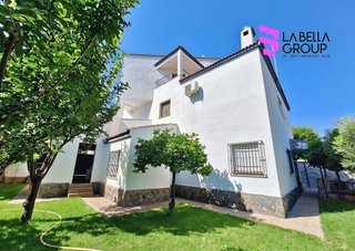 Chalet en venta en Andújar