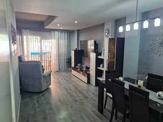 Casa adosada en venta en Espartinas Pueblo en Espartinas
