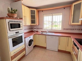 Casa adosada en venta en Coria del Río