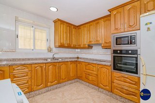 Casa adosada en venta en Jete