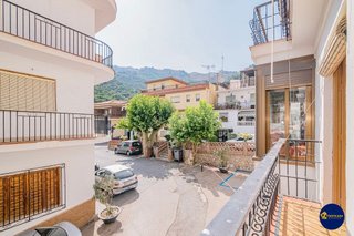 Casa adosada en venta en Jete