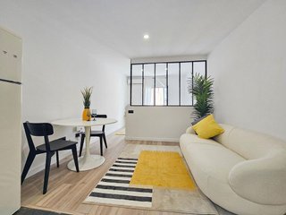 Ático en venta en El Raval en Barcelona