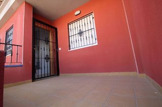 Casa adosada en venta en Nueva Torrevieja - Aguas Nuevas en Torrevieja