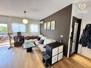 Piso en venta en Gran Via del Mar-Zona Universitaria en Castelldefels