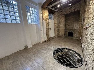 Local comercial en alquiler en Casco Antiguo en Huesca