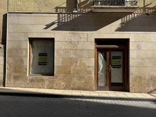 Local comercial en alquiler en Casco Antiguo en Huesca